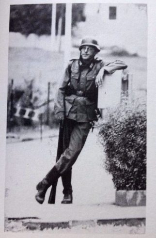 601494_10151973856316052_1270385348_n